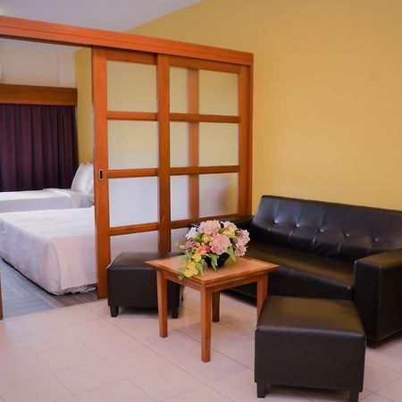 Cempaka Apartment Hotel Kuala Lumpur Dış mekan fotoğraf